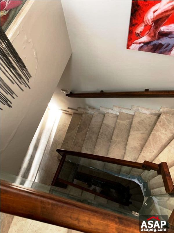 Town House with Pool for Rent in Bellagio