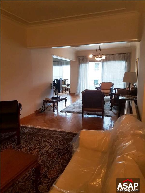 Apartment with Terrace for Sale in Garden City