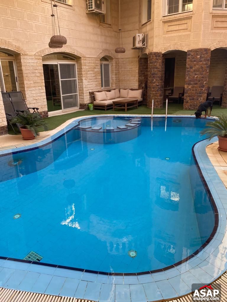 Villa with Swimming Pool for Sale in 5th Settlement