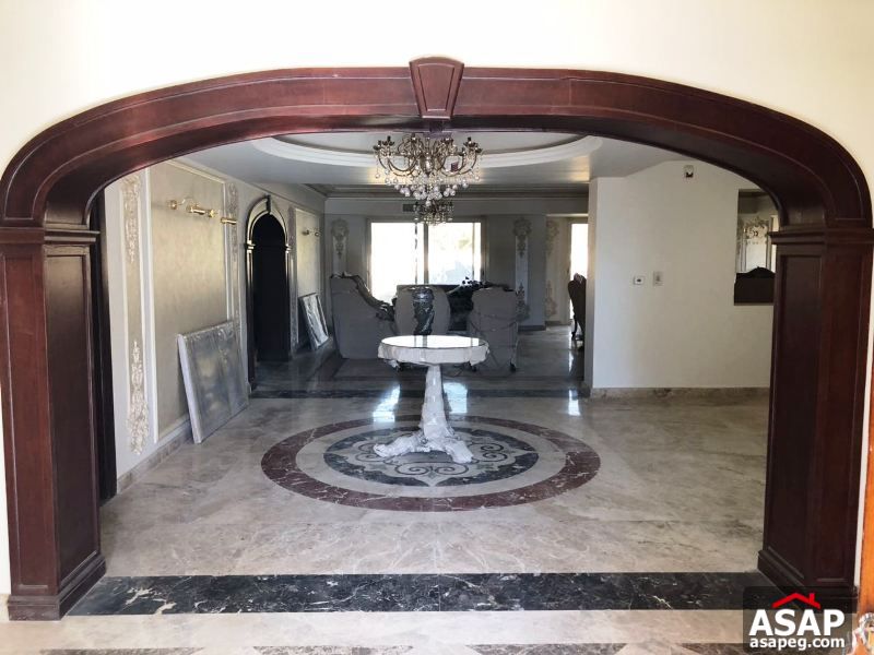 VIlla with Pool for Rent in Bellagio VIlla with Pool for Rent in Bellagio