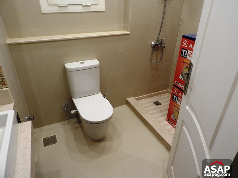 Rent apartment in New Cairo, Katameya Plaza With A Nice View