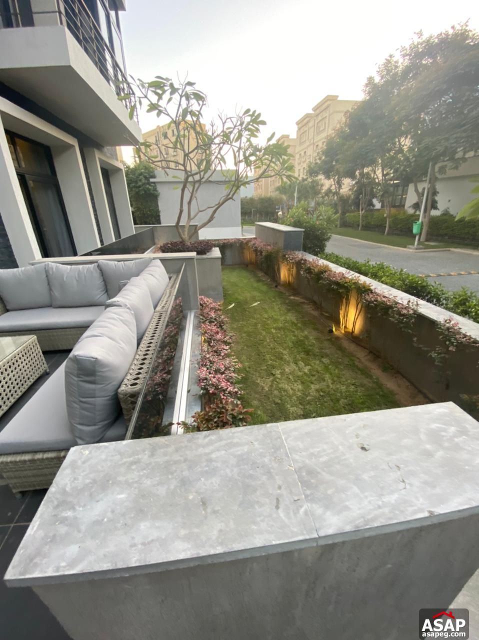 Ground Floor for Rent in the WaterWay