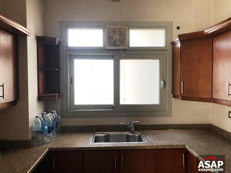 Duplex with Garden in Village Gate Compound