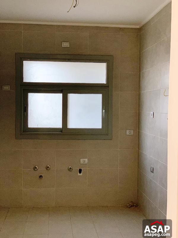 Studio for Sale in Village Gate Palm Hills Studio for Sale in Village Gate Palm Hills