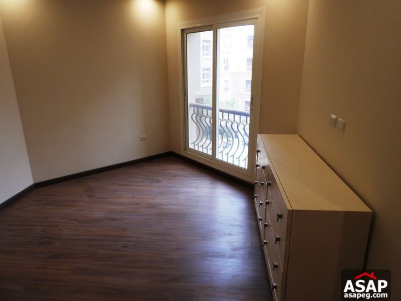 Rent apartment in New Cairo, Katameya Plaza With A Nice View