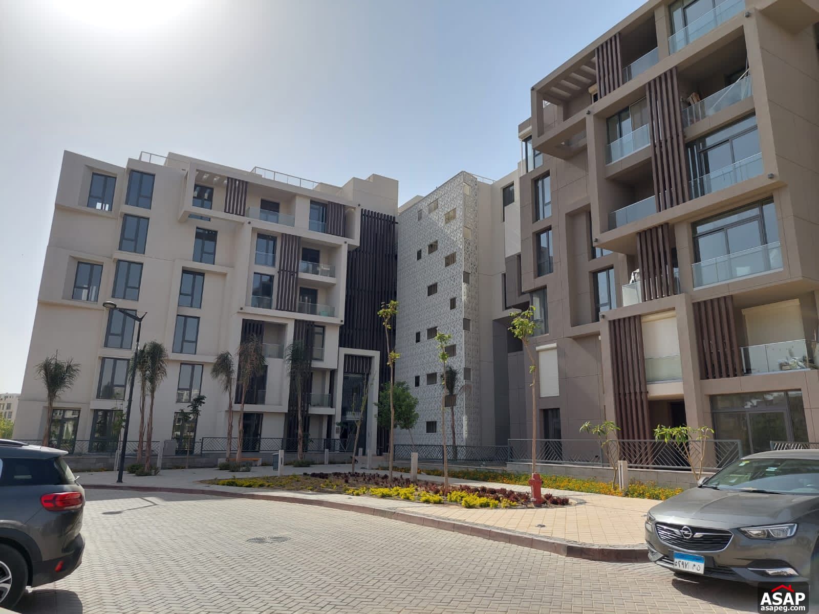 Apartments for Sale in Compounds in New Cairo