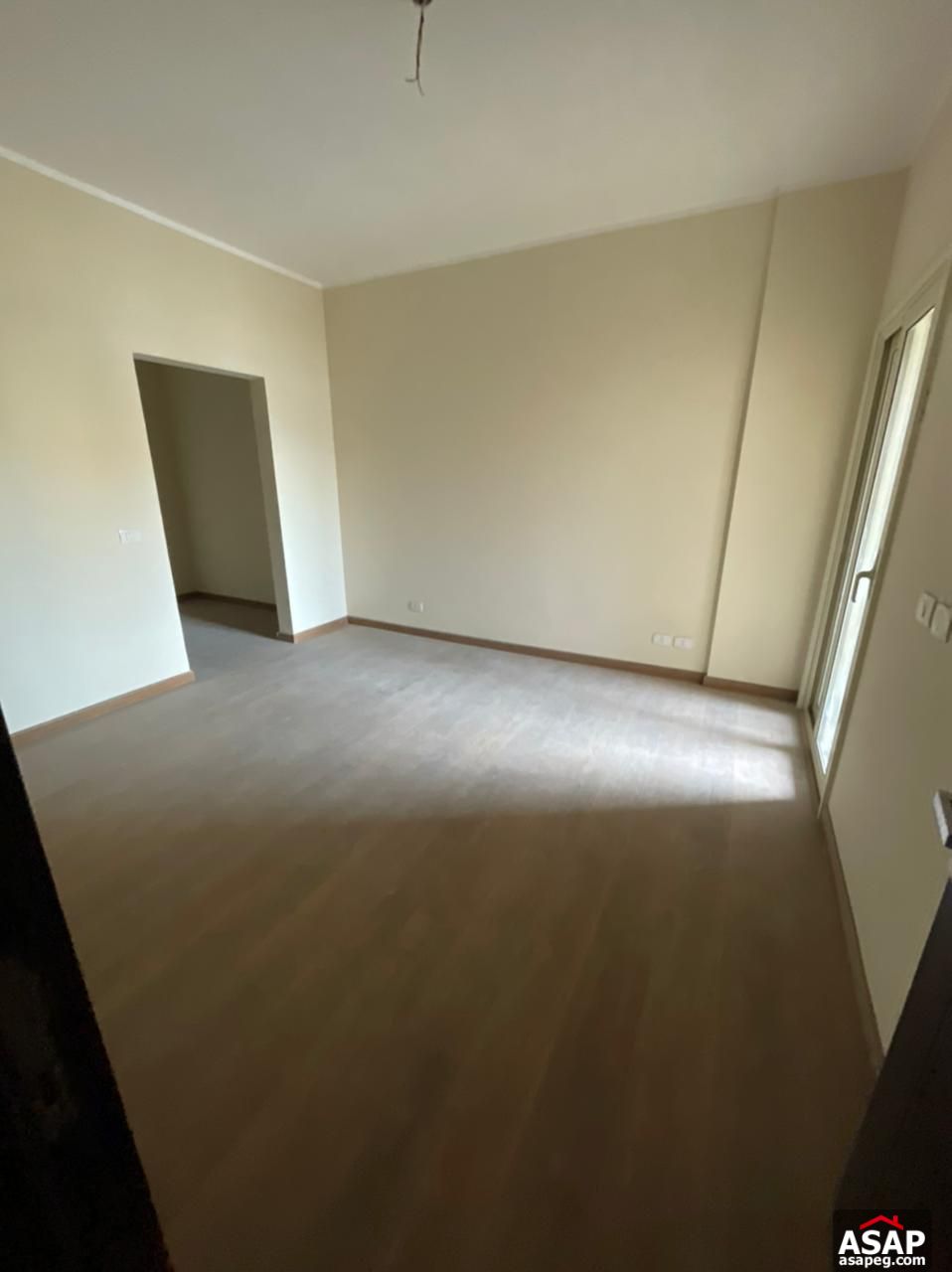 Apartment for Sale in 90 Avenue Apartment for Sale in 90 Avenue