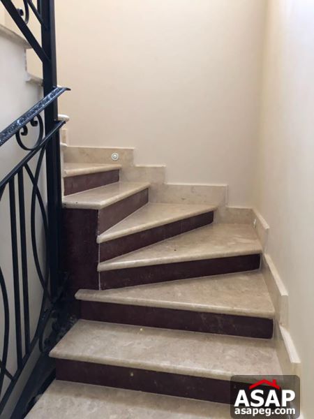 Furnished Duplex with Garden for Rent in Casa