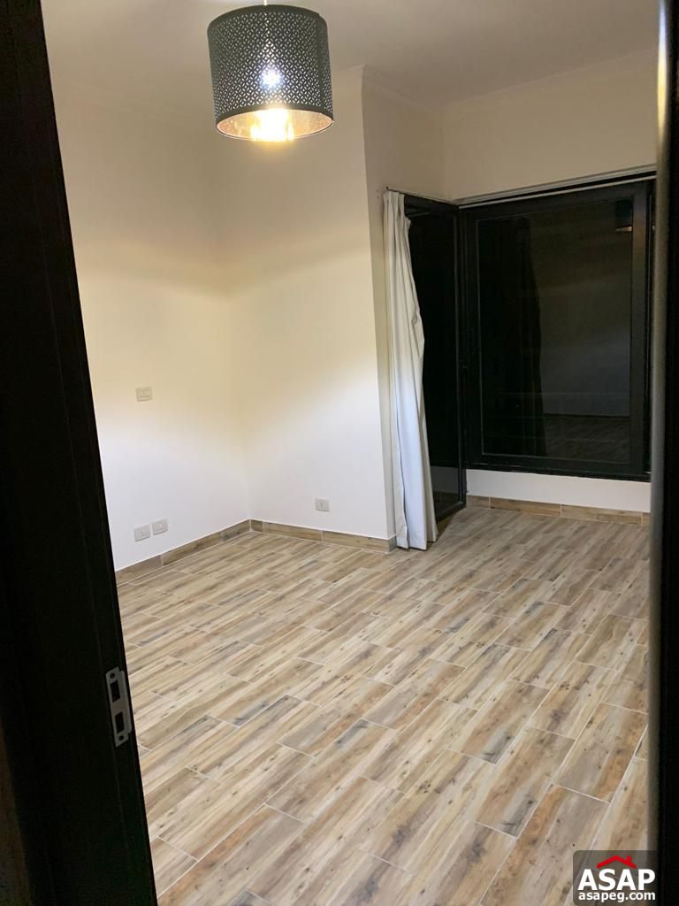 Apartment for Rent in the WaterWay Compound