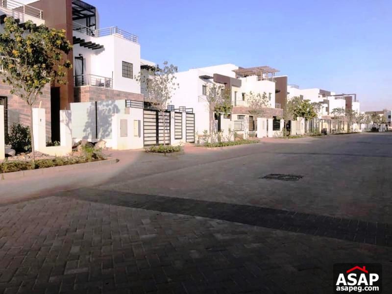 Penthouse for Sale in Hyde Park - New Cairo