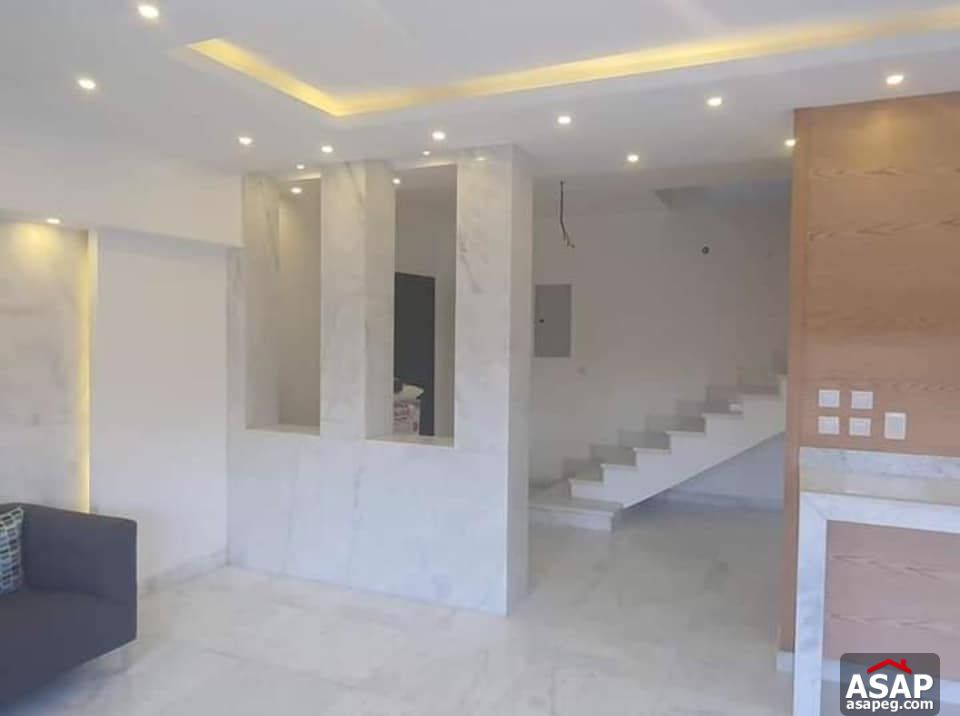 Duplex with Garden for Rent in Eastown