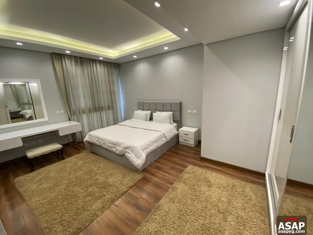 Furnished Apartment for Rent in Eastown Furnished Apartment for Rent in Eastown