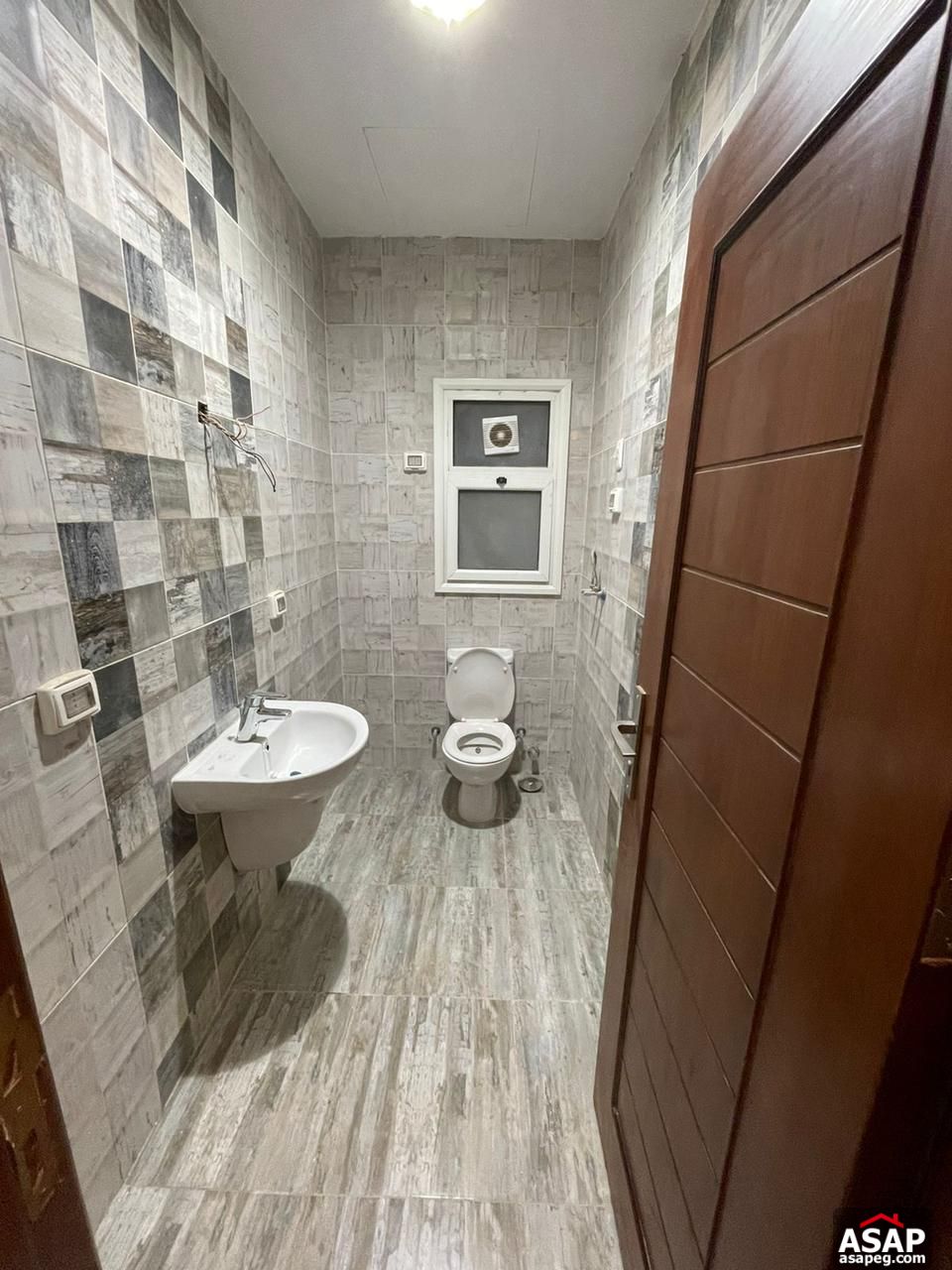 Apartment with AC's for Sale in Les Rois