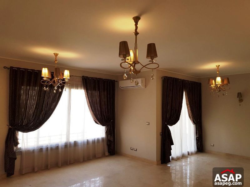 Apartment for Rent in Village Gate Apartment for Rent in Village Gate