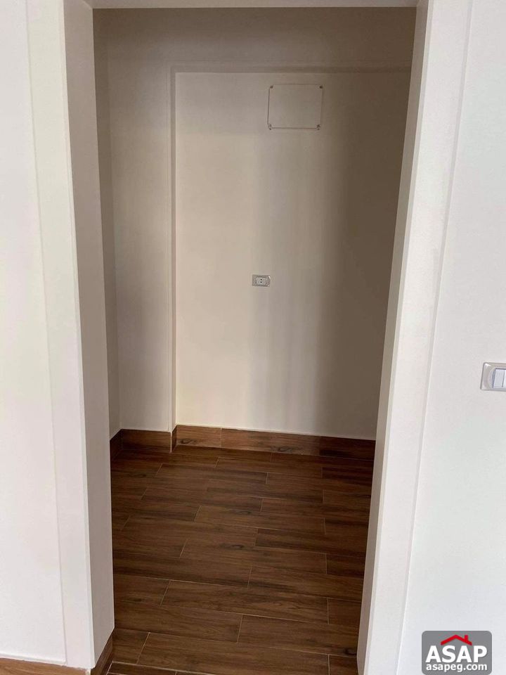 Duplex with Garden for Rent in Eastown