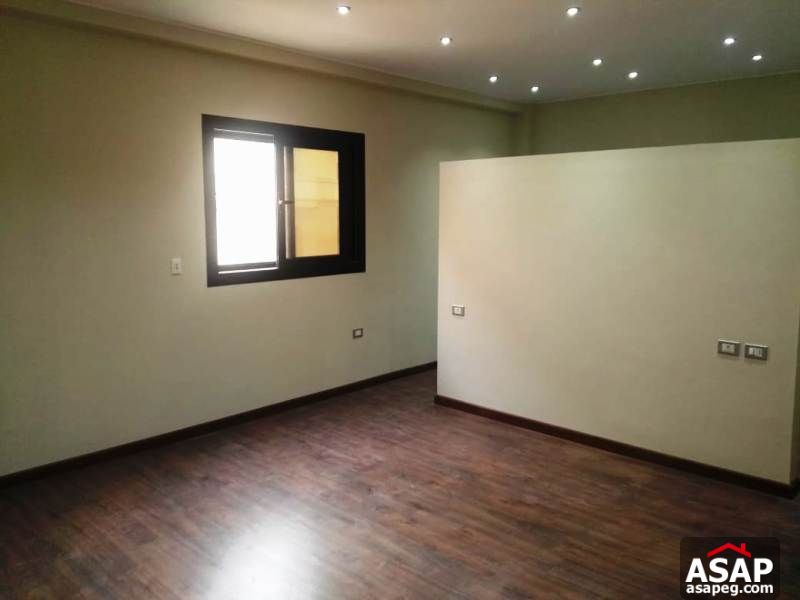 Apartment for Rent in West Golf Apartment for Rent in West Golf