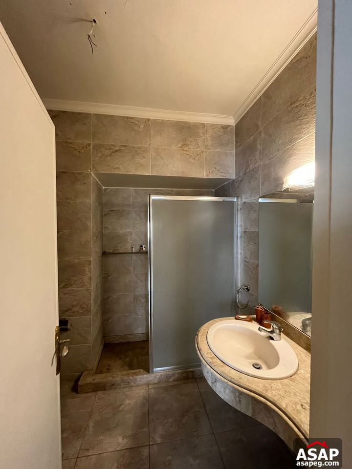 Apartment with Nile View for Rent in Giza Apartment with Nile View for Rent in Giza