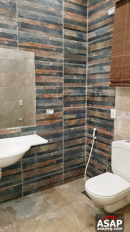 Duplex for Rent in South Academy