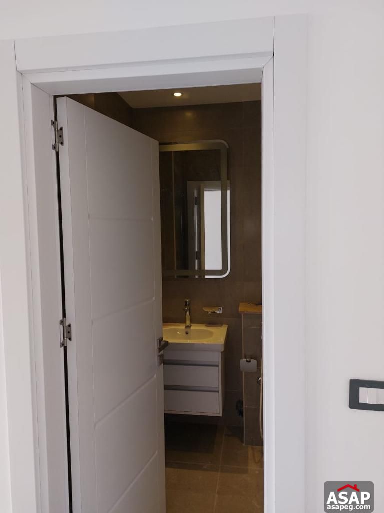 Apartment in Eastown Compound for Rent Apartment in Eastown Compound for Rent