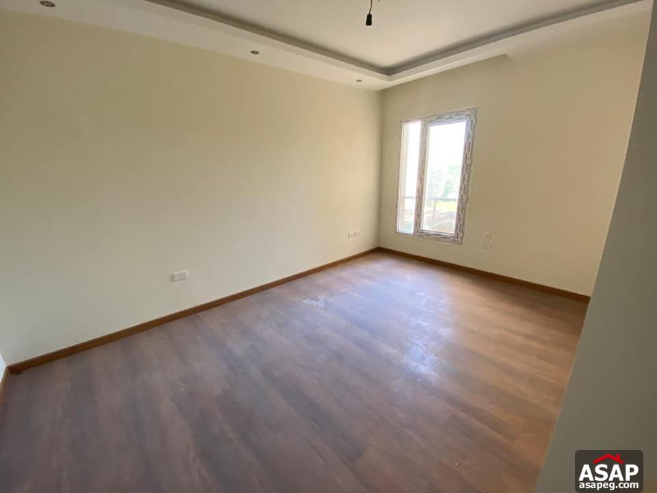 Ground Floor for Rent in Karma Residence - Sheikh Zayed
