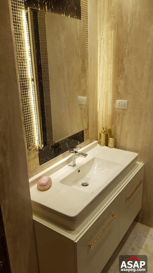 Duplex with Garden for Rent in Eastown