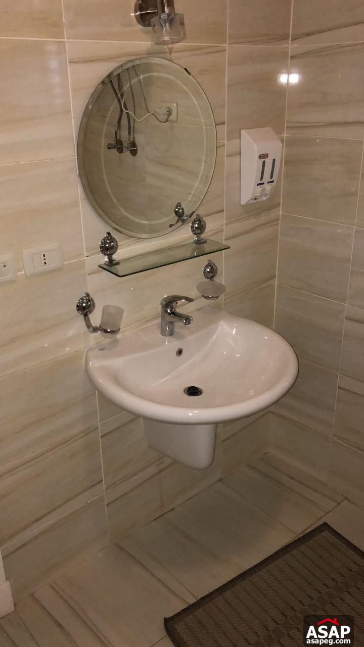 Penthouse for Sale in the Village Palm Hills Penthouse for Sale in the Village Palm Hills