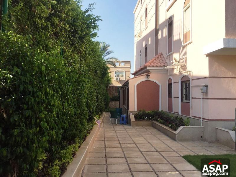 Villa for Rent in 6 October with a nice garden