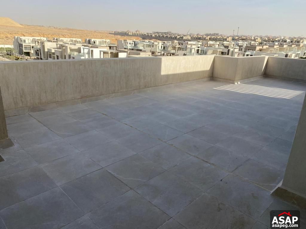 Penthouse for Sale in Fifth Square Compound Penthouse for Sale in Fifth Square Compound