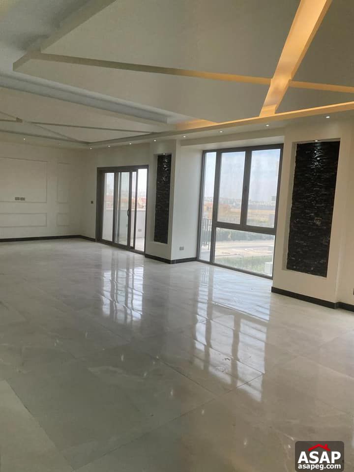 Duplex for Rent in Eastown Compound