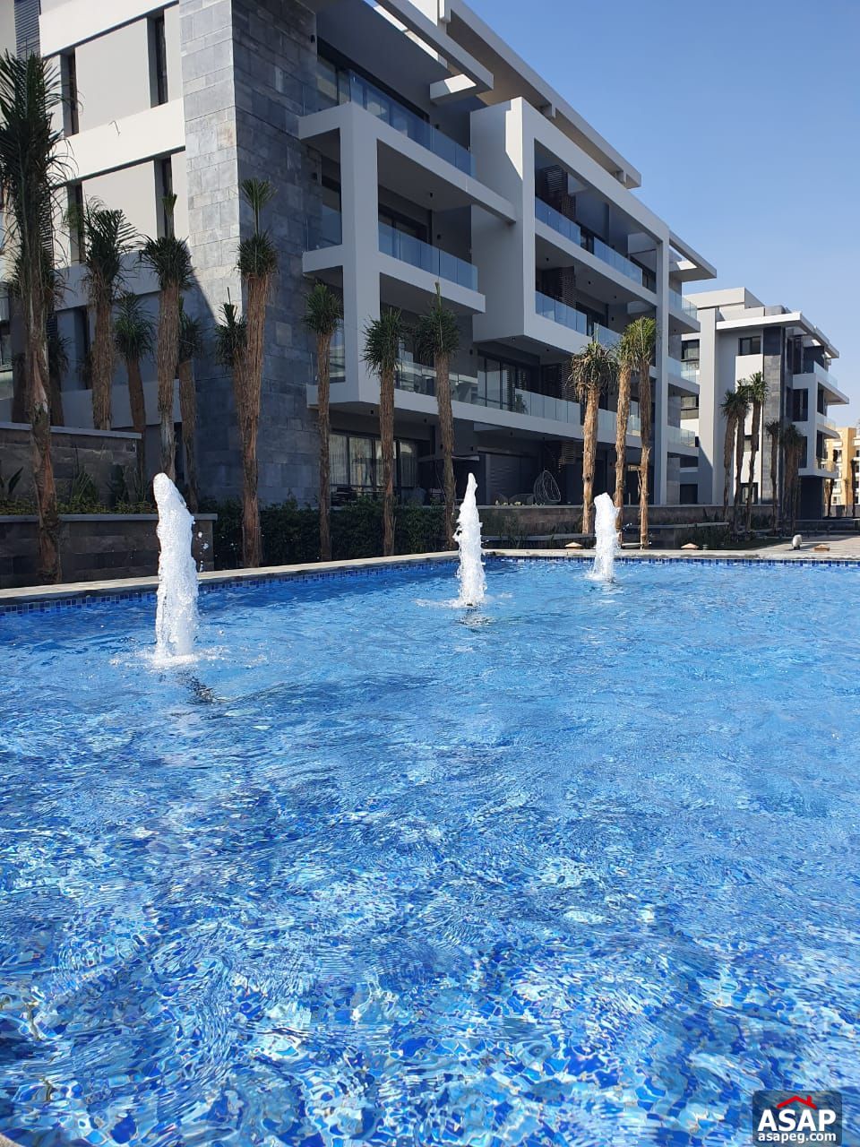 Apartment with Lake View in El Patio - New Cairo