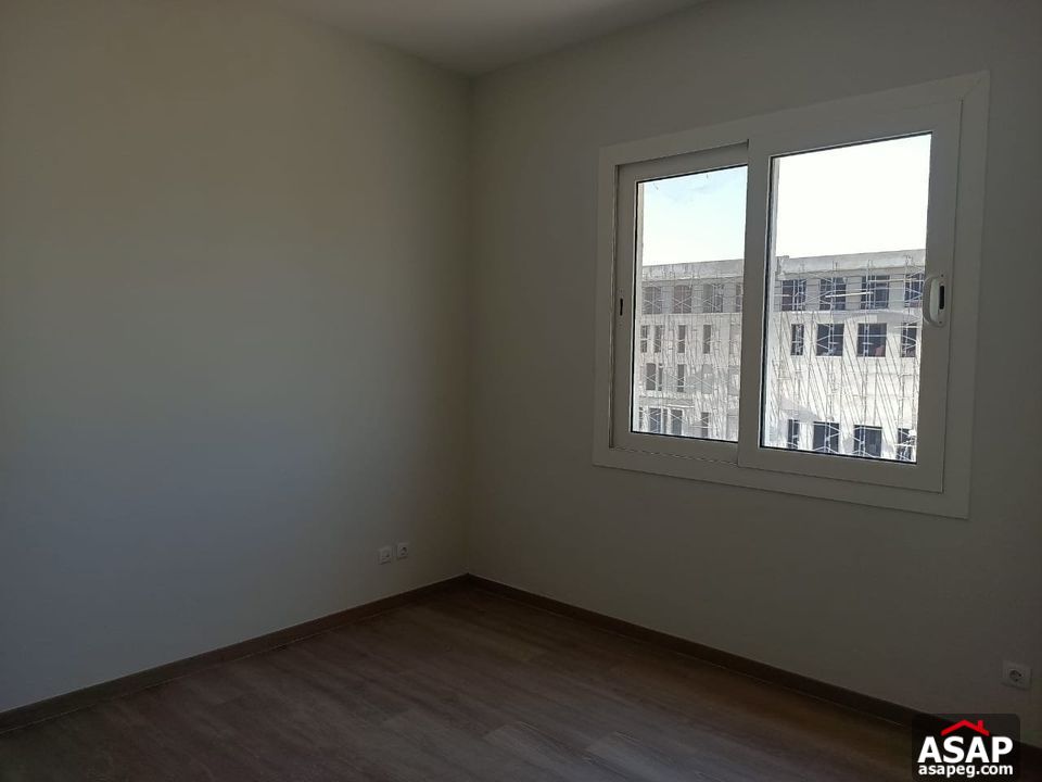 Semi Furnished Apartment for Rent in Mivida Semi Furnished Apartment for Rent in Mivida