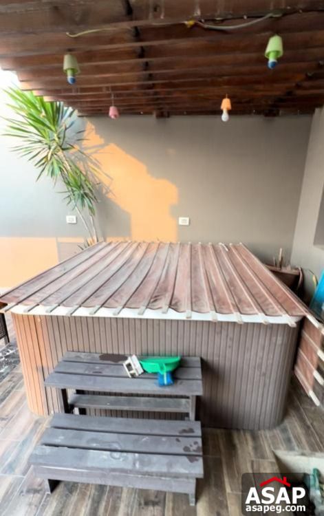 Triplex for Rent in Eastown Compound Triplex for Rent in Eastown Compound