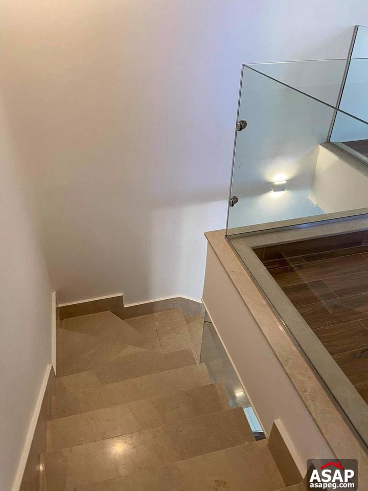 Duplex with Garden for Rent in Eastown