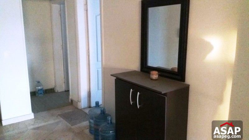 Fully Furnished Apartment in October for Rent
