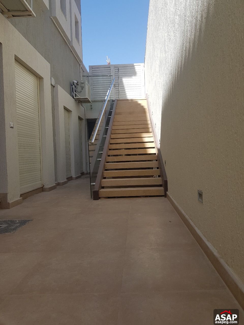 Furnished Basement for Rent in Lake View