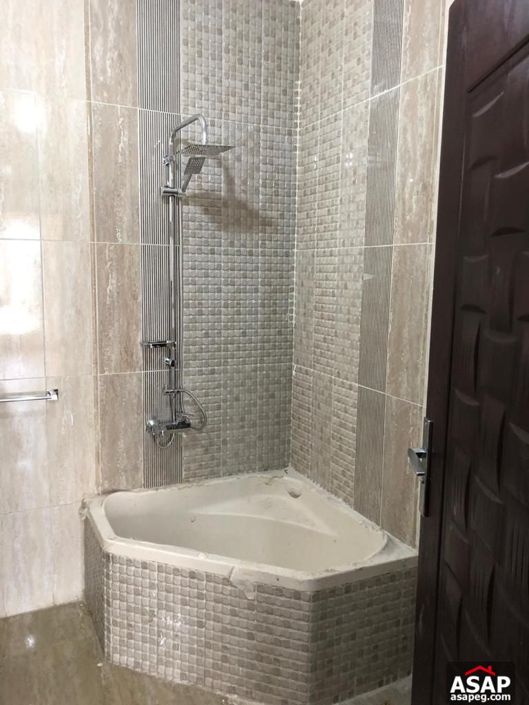 Semi Furnished Apartment for Rent in Eastown Semi Furnished Apartment for Rent in Eastown