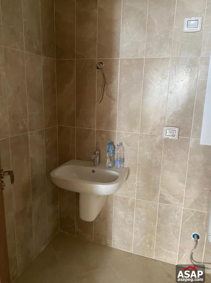 Apartment for Rent in Hyde Park Compound Apartment for Rent in Hyde Park Compound