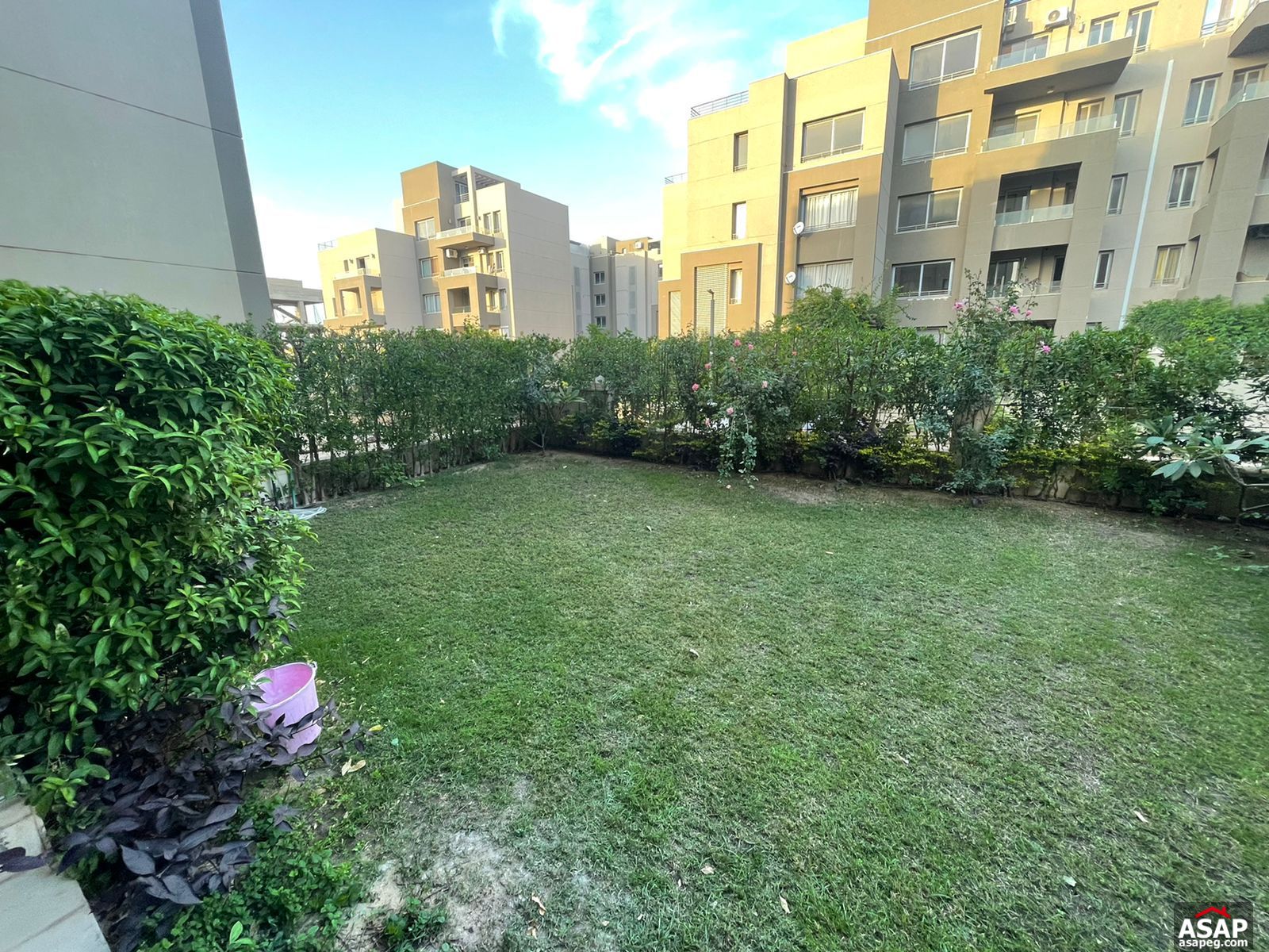 Ground Floor in Village Gate Compound Ground Floor in Village Gate Compound