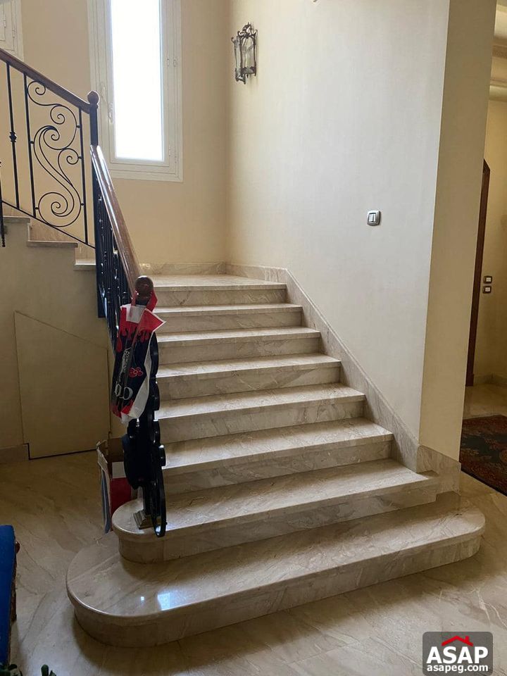 Villa for Rent in Swan Lake Compound