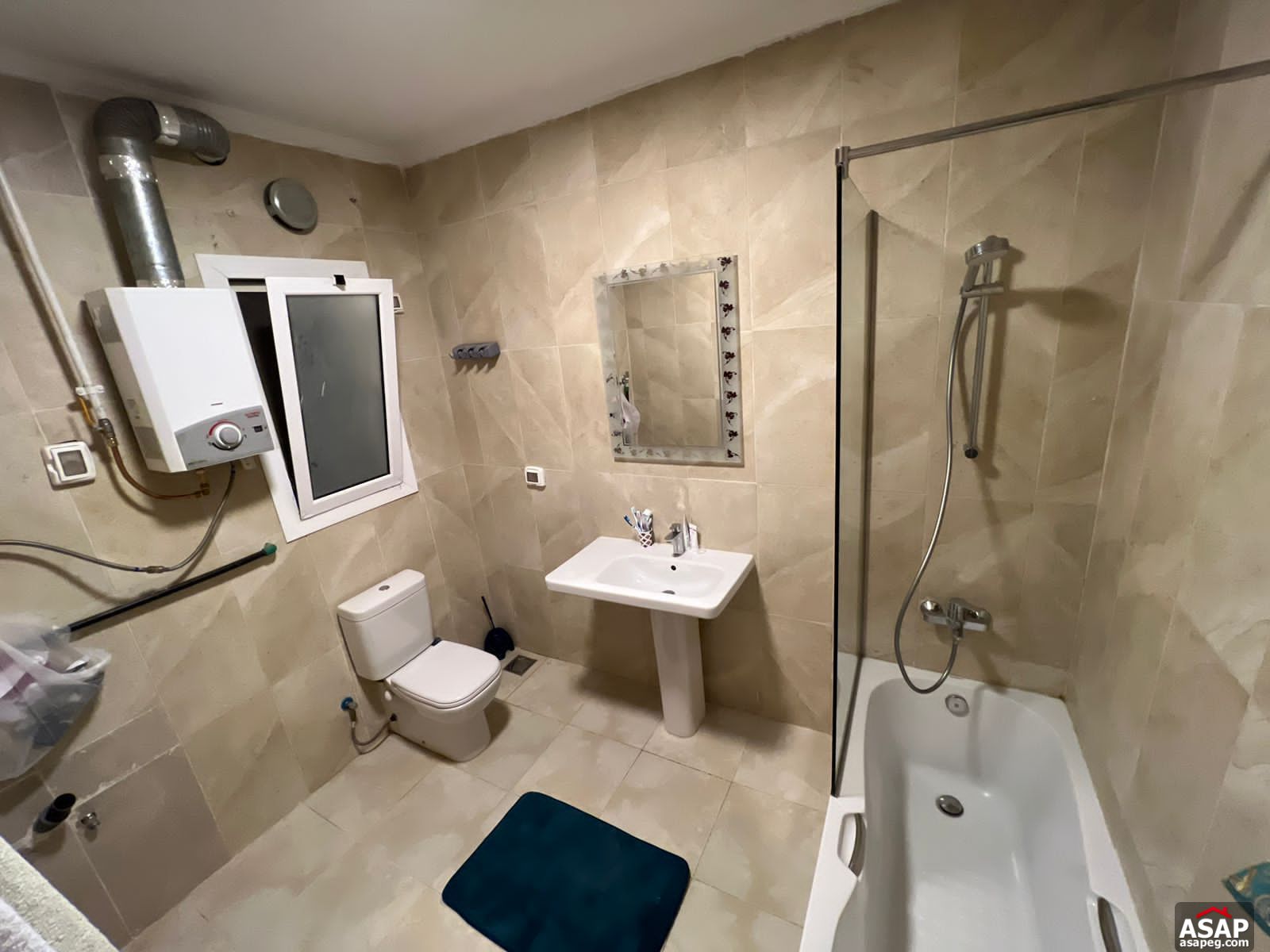 Furnished Apartment for Rent in Hyde Park Furnished Apartment for Rent in Hyde Park