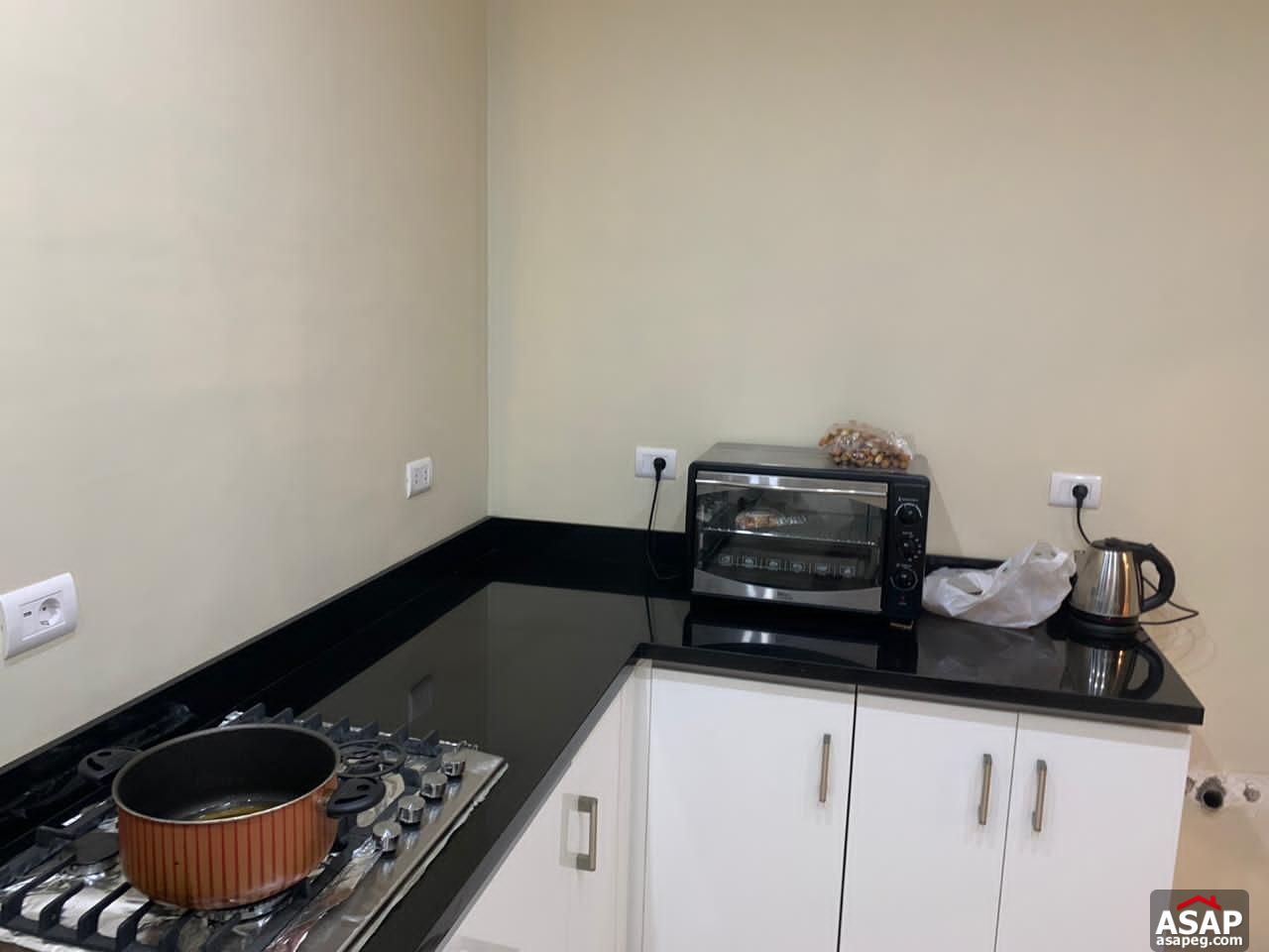 Apartment for Sale in Village Gate Compound Apartment for Sale in Village Gate Compound