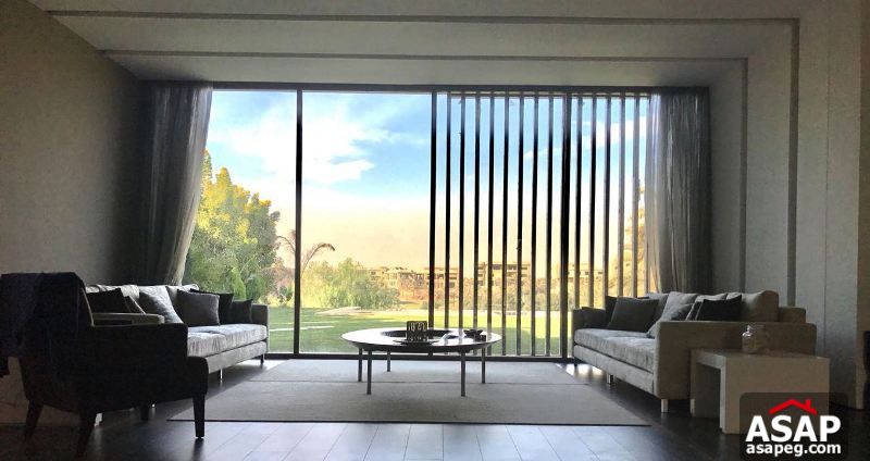 Villa with Pool for Sale in Katameya Dunes