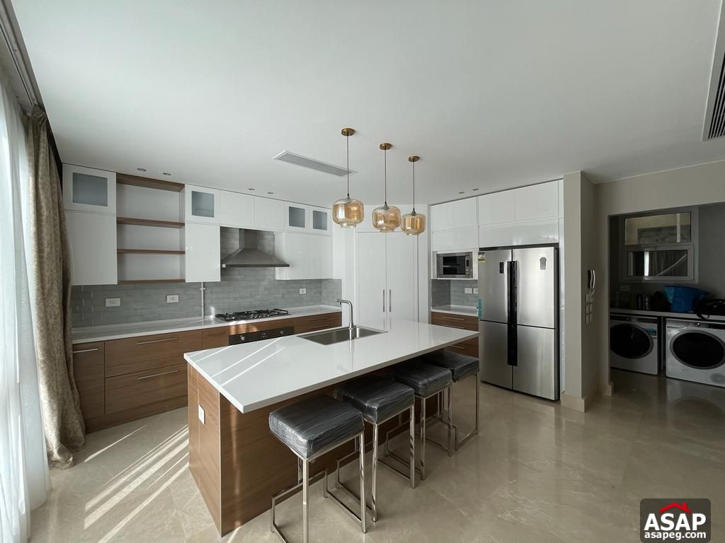 Triplex for Rent in Eastown Sodic Triplex for Rent in Eastown Sodic