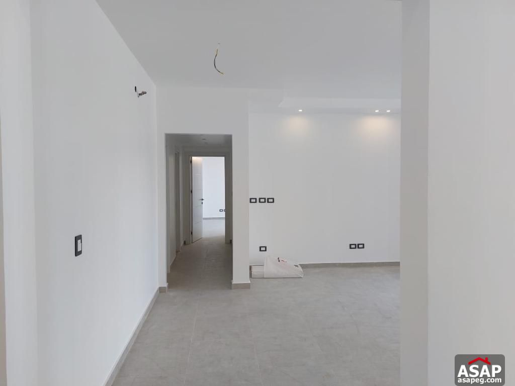 Apartment in Eastown Compound for Rent Apartment in Eastown Compound for Rent