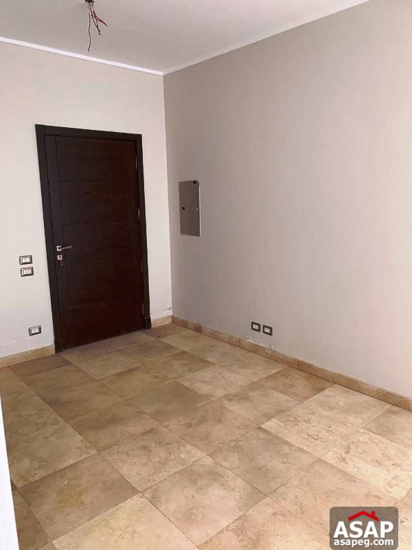 Studio for Sale in Village Gate Palm Hills Studio for Sale in Village Gate Palm Hills