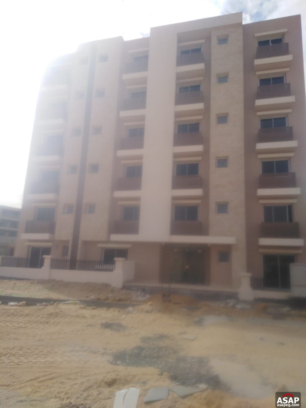 Apartment for Sale in Taj City Apartment for Sale in Taj City