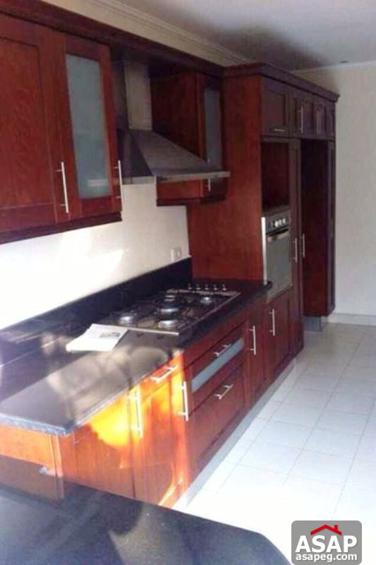 Twin House for Sale in Greens - Sheikh Zayed Twin House for Sale in Greens - Sheikh Zayed
