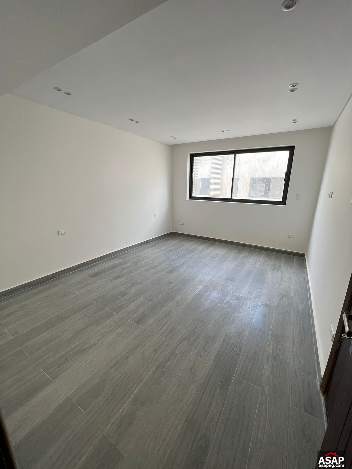 Penthouse for Rent in Lake View Residence Penthouse for Rent in Lake View Residence