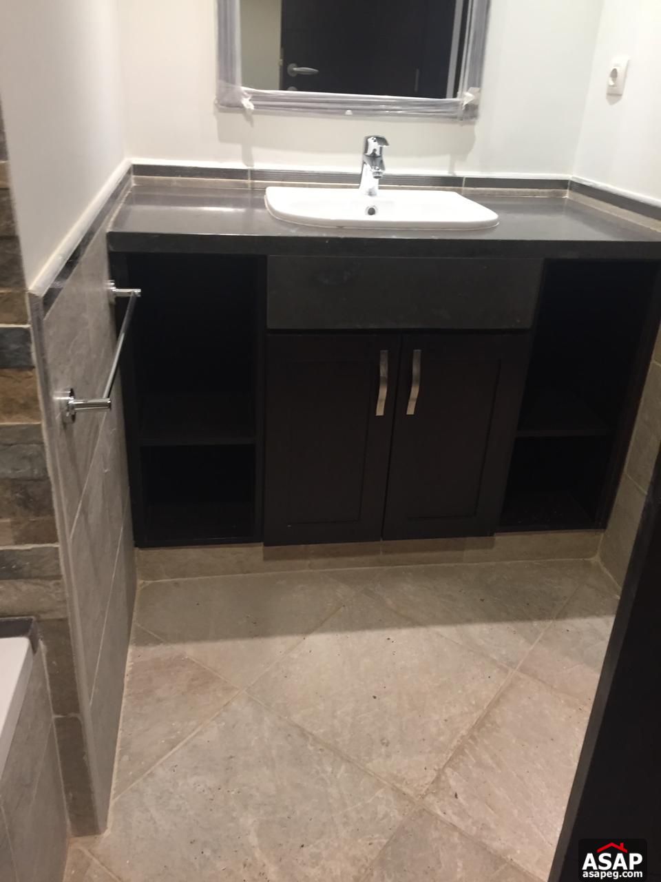 Duplex with Garden for Rent in Uptown Cairo