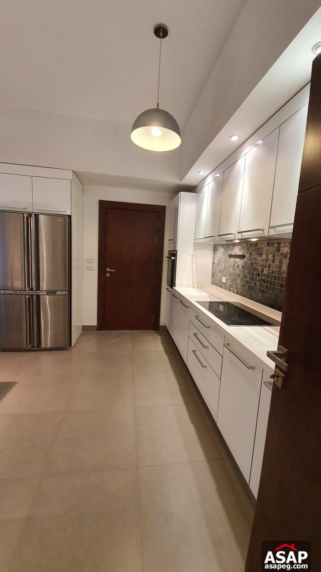 Stand Alone Villa for Rent in Mountain View